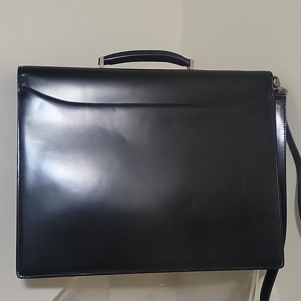 Salvatore Ferragamo Black Leather Briefcase - Picture 4 of 11